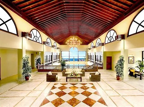 Apartment Hotel-Apartamento Las Olas Los Cancajos Spain